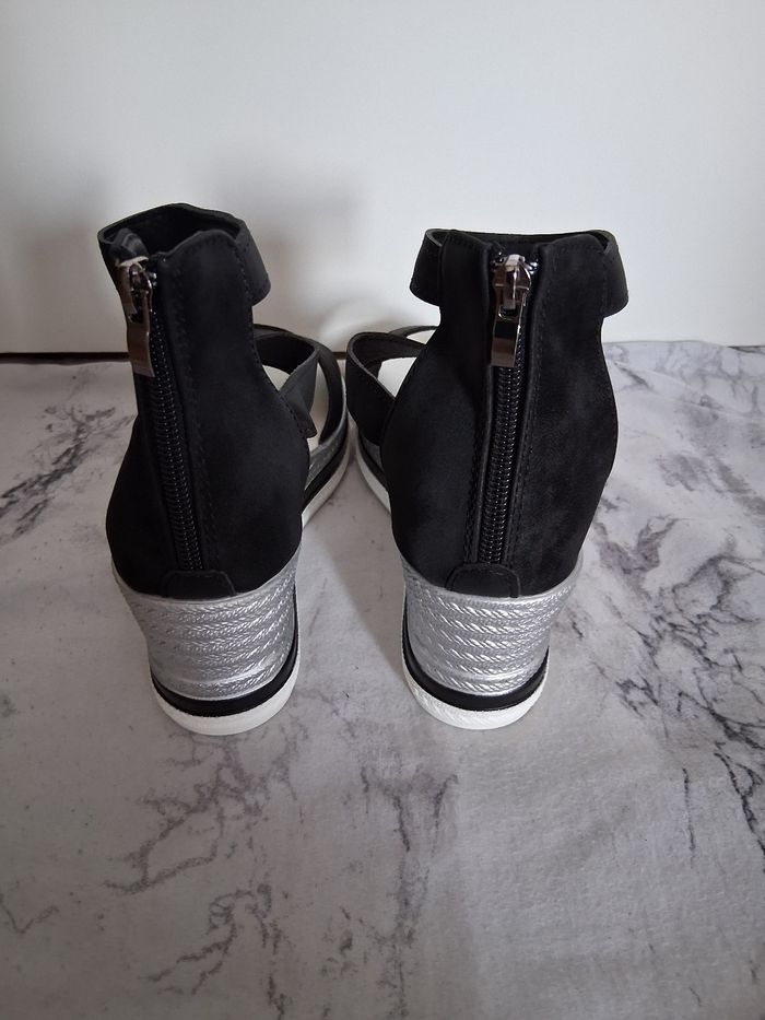 Chaussure femme talon compensés pointure 39 - photo numéro 3
