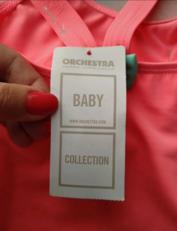 Maillot de bain. Bébé fille . 1 pièce. Orchestra. neuf.
Taille 12 mois - photo numéro 8