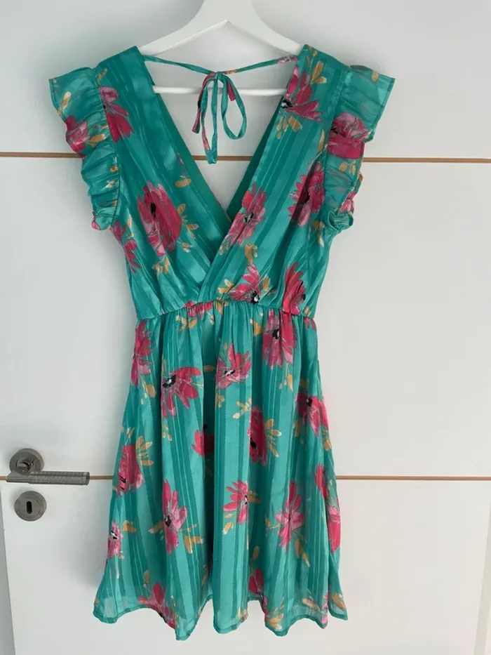 Robe fleurie S/M - photo numéro 5