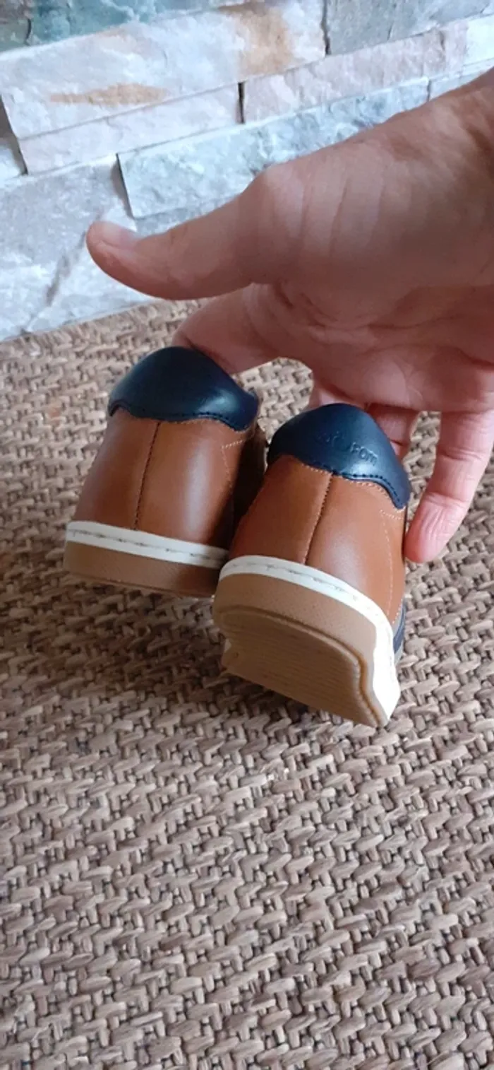 Chaussures en cuir marron Shoo Pom T 21 - photo numéro 6