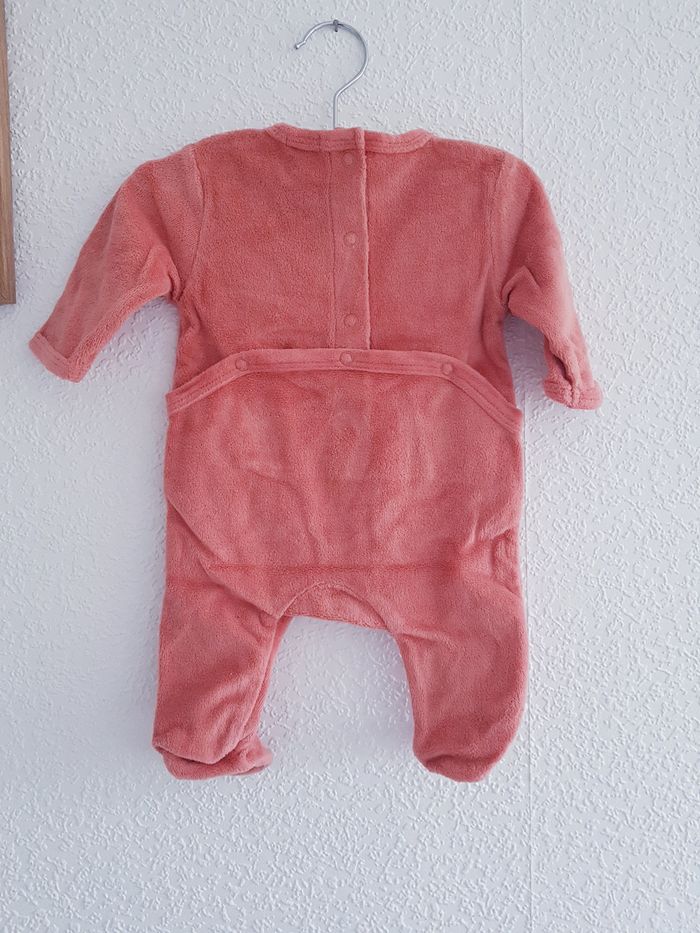 Kiabi - Grenouillère / pyjama une pièce / dors bien en velours - Neuf ! - photo numéro 3