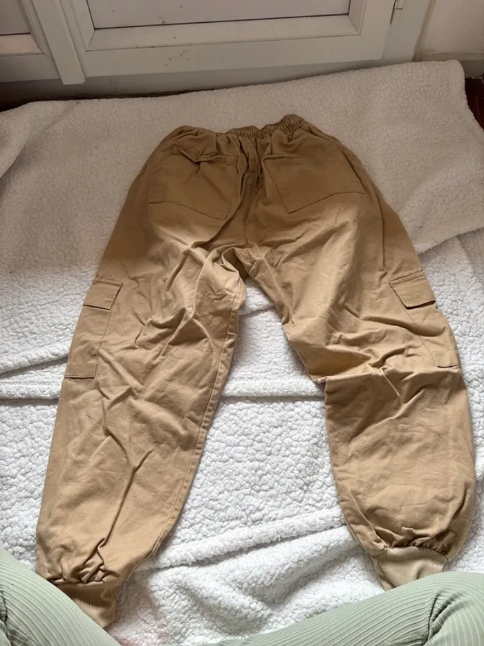 Cargo beige taille 34/36 - photo numéro 5