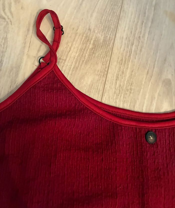 Débardeur rouge - photo numéro 3