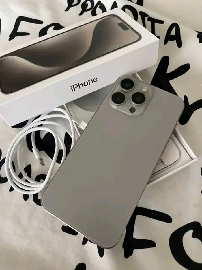 Iphone 1 5 p r o m a x
