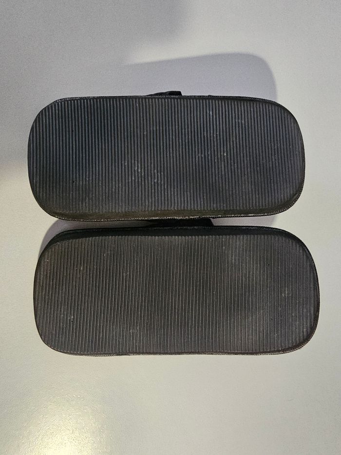 Ensemble de judo Adidas + claquettes Zoories– Taille 120-130 cm - photo numéro 3