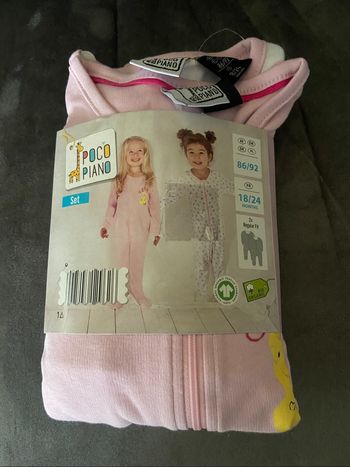 Lots deux pyjamas 18/24 mois