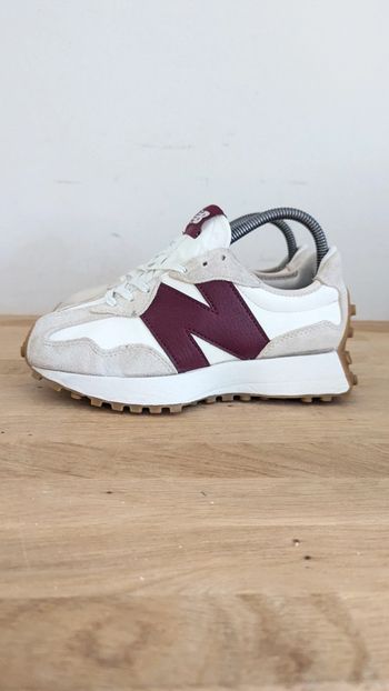 New balance 327 burgundy