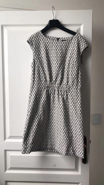 Robe cop copine