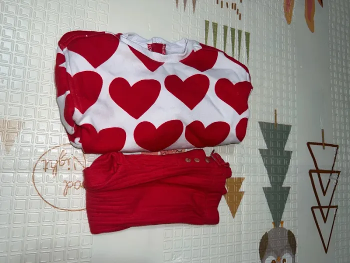 Ensemble Kiabi mixte cœur rouge - photo numéro 2