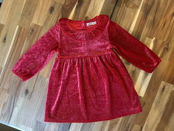 Robe soirée rouge à point dorés Gémo 24 mois