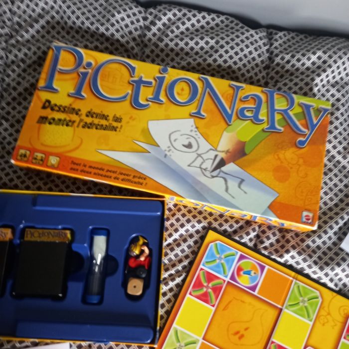 Jeu de société pictionnary - photo numéro 2