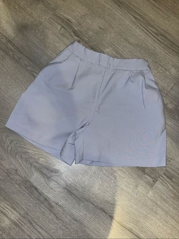 Short bleu ciel Kiabi taille 36