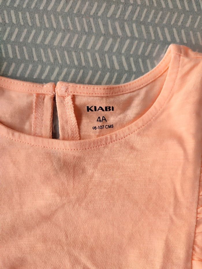T-shirt été manches fantaisies – Neuf sans étiquette Taille 4 ans Marque : Kiabi - photo numéro 4