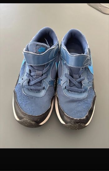 Baskets air Max