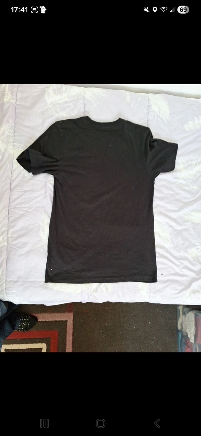 T-shirt noir - photo numéro 6