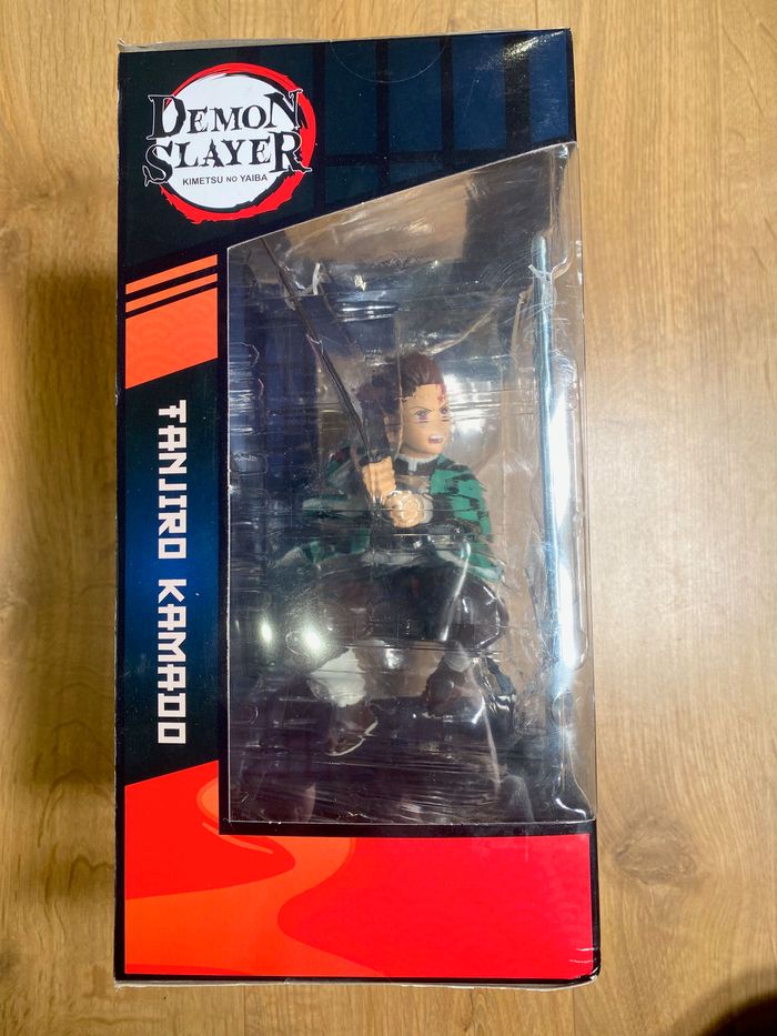 Lansay , figurine demon slayer pose tanjiro Kamado 30 cm - photo numéro 4