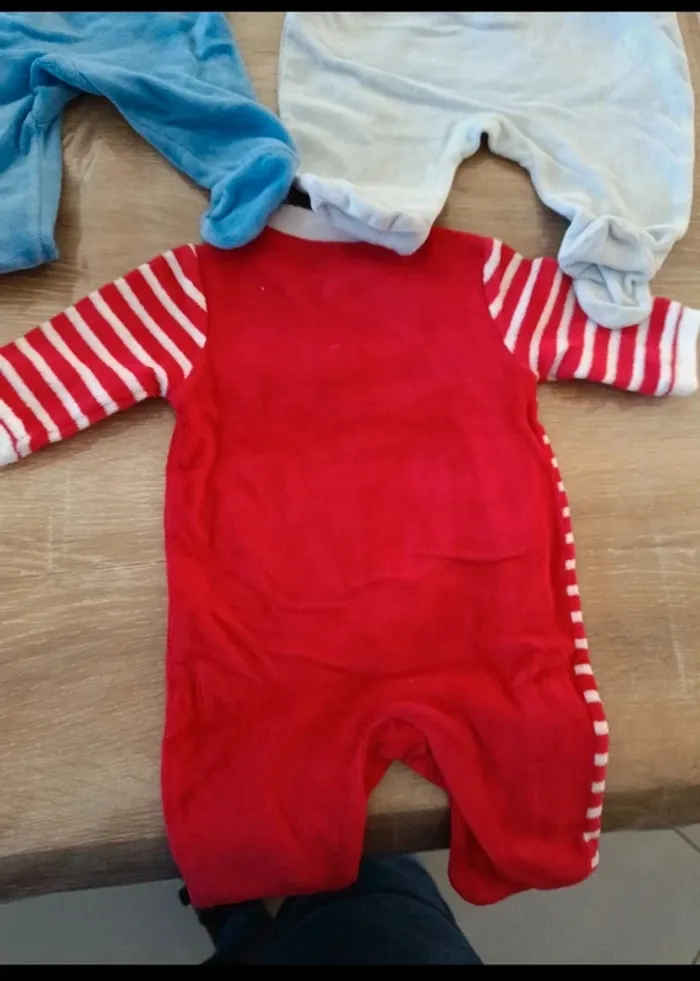 Lot 3 pyjamas hivers garçon 1 mois - photo numéro 7