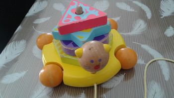 Jeu à traîner et à empiler