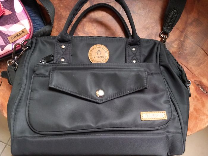 Sac à main avec 3 pochettes - photo numéro 2