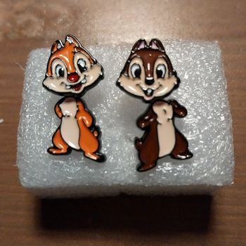 Boucles d'oreilles disney tic et tac en métal