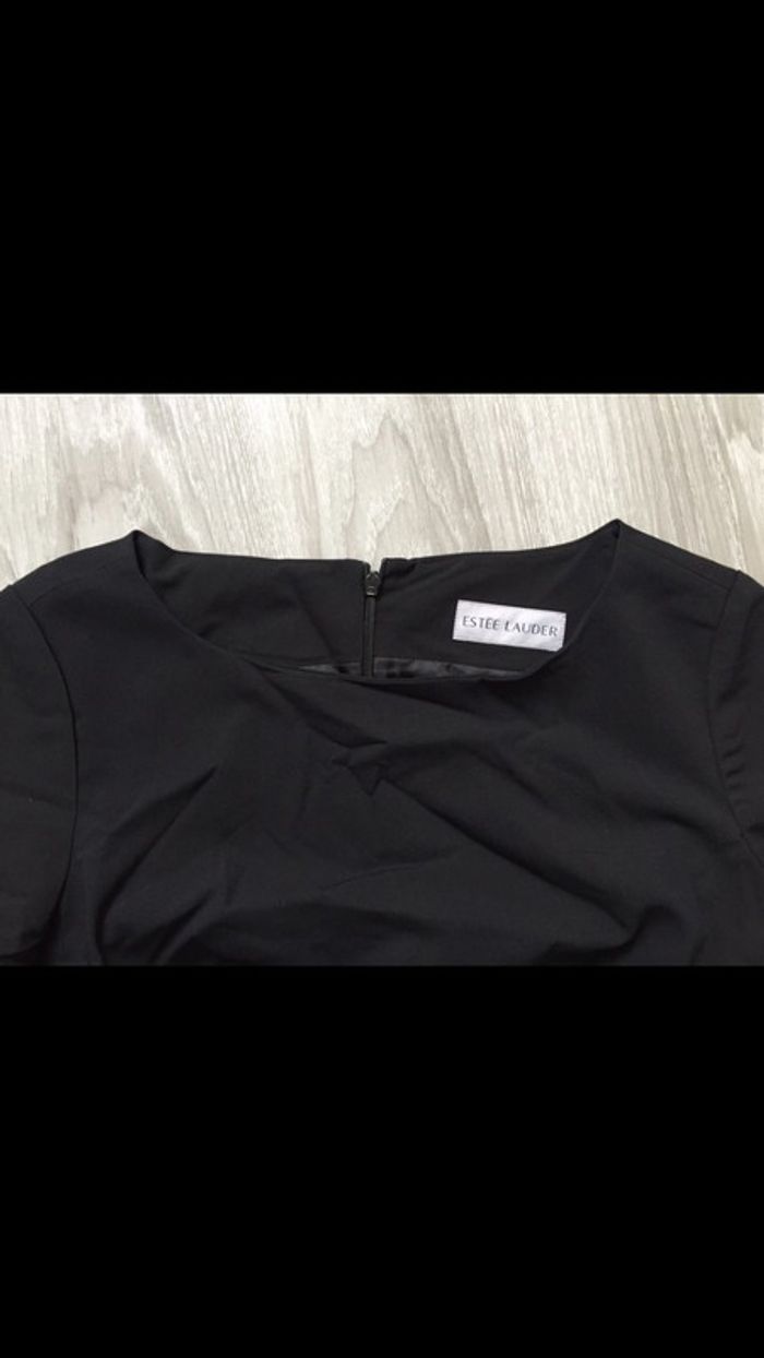 Robe tailleur - photo numéro 3
