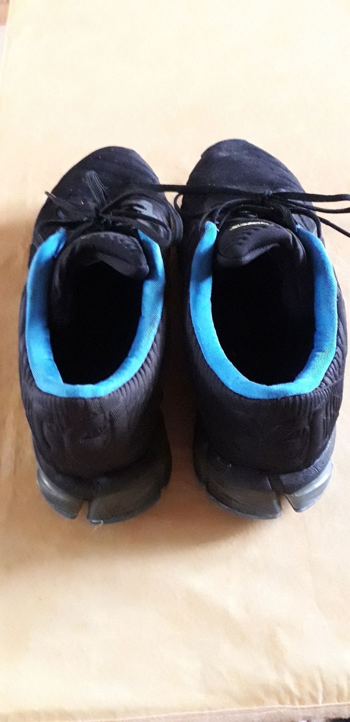 Chaussures de sport - photo numéro 2