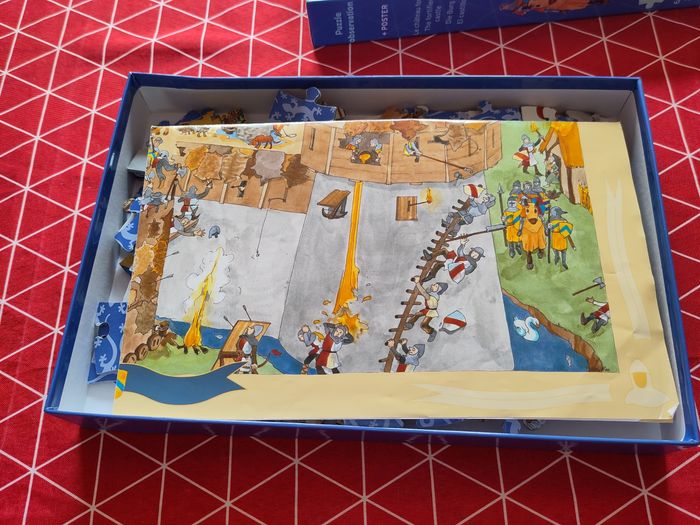 Puzzle observation Djeco 100 pièces "le château fort" - photo numéro 4