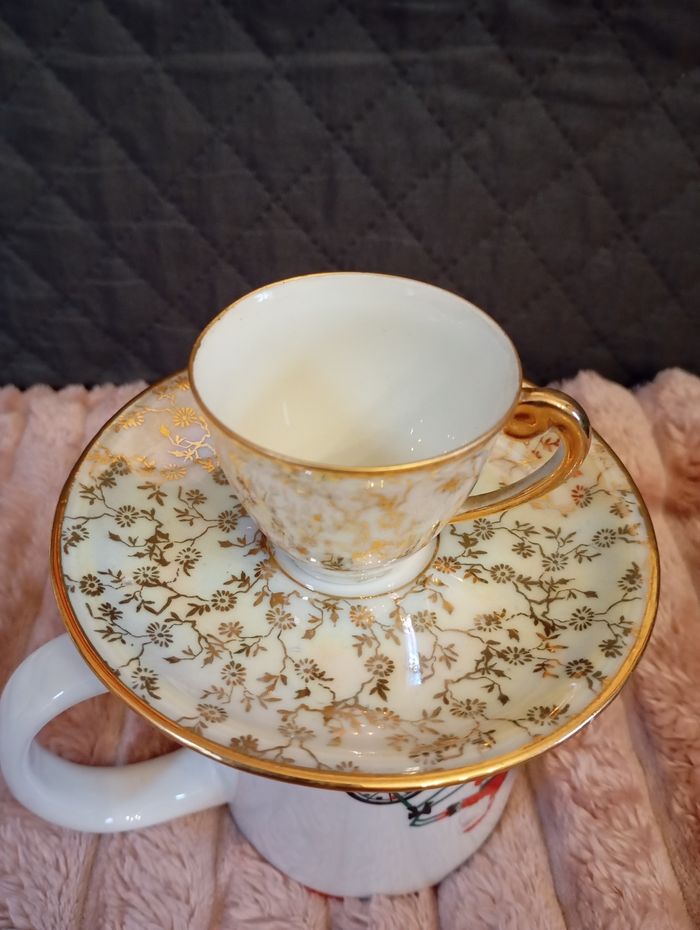 1 tasse avec soucoupe  limoges