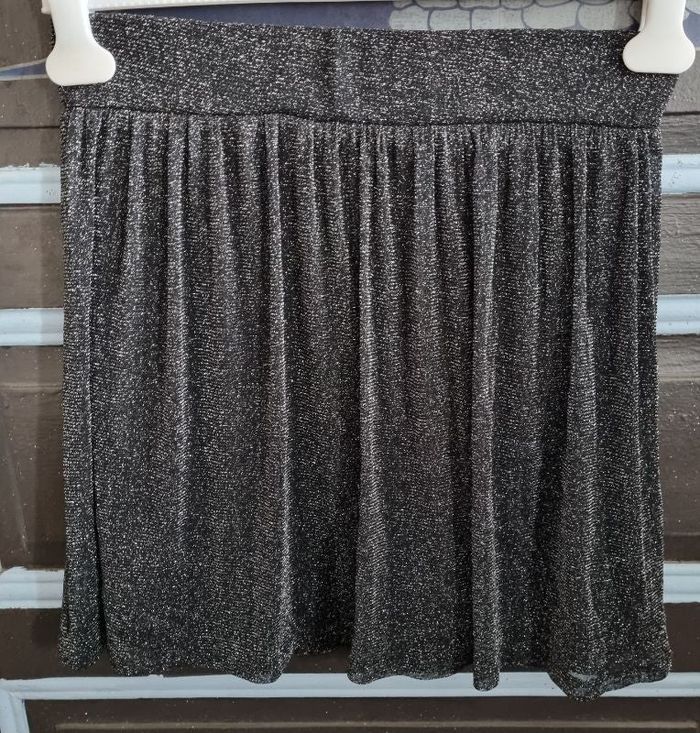 Jupe noir pailleté taille 40 - photo numéro 1