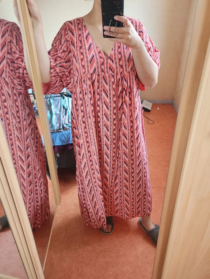 Robe longue rouge/rose à motifs TU 36/44 - photo numéro 5