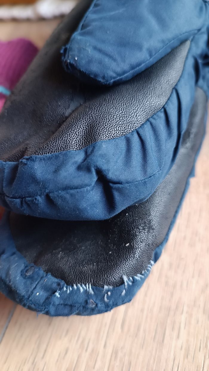 Gros lot de bonnets écharpes gants fille - photo numéro 10