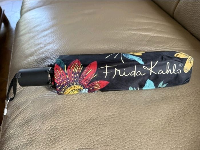 Parapluie frida kalho - photo numéro 3