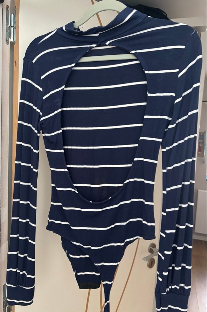 Body - photo numéro 2