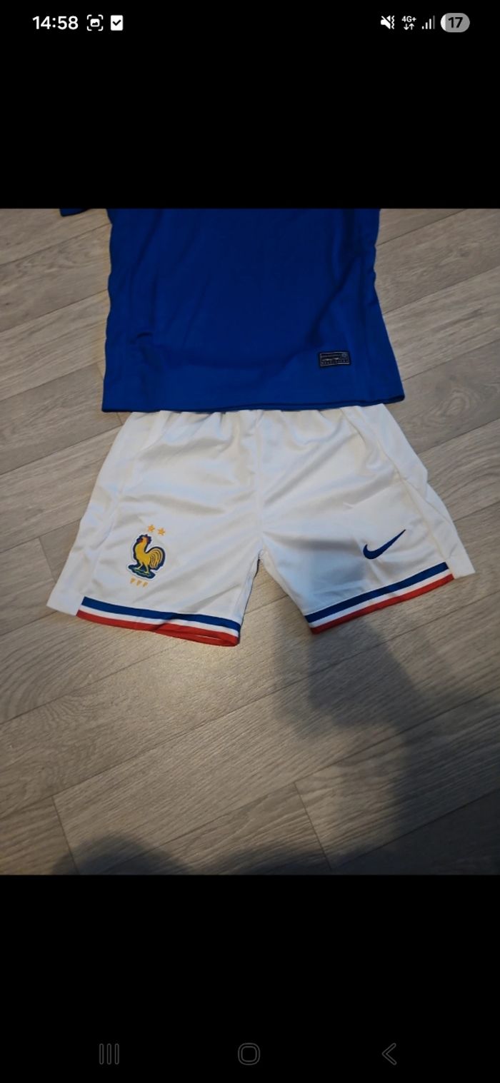 Ensemble foot équipe de france - photo numéro 3