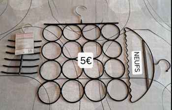 Lot NEUF porte bijoux, foulards et cravattes