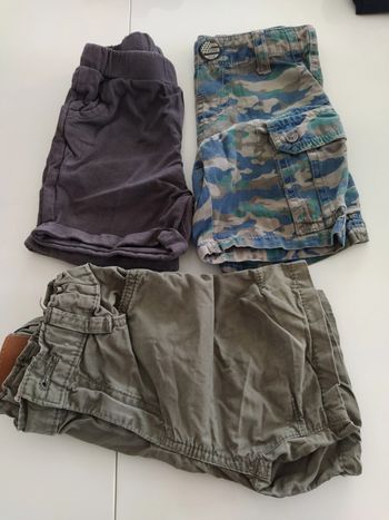 Lot shorts garçon 12 mois