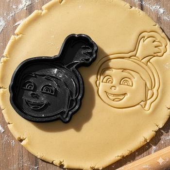 Emporte-pièce Agnes Moi Moche et Méchant pour biscuits et pâtisserie