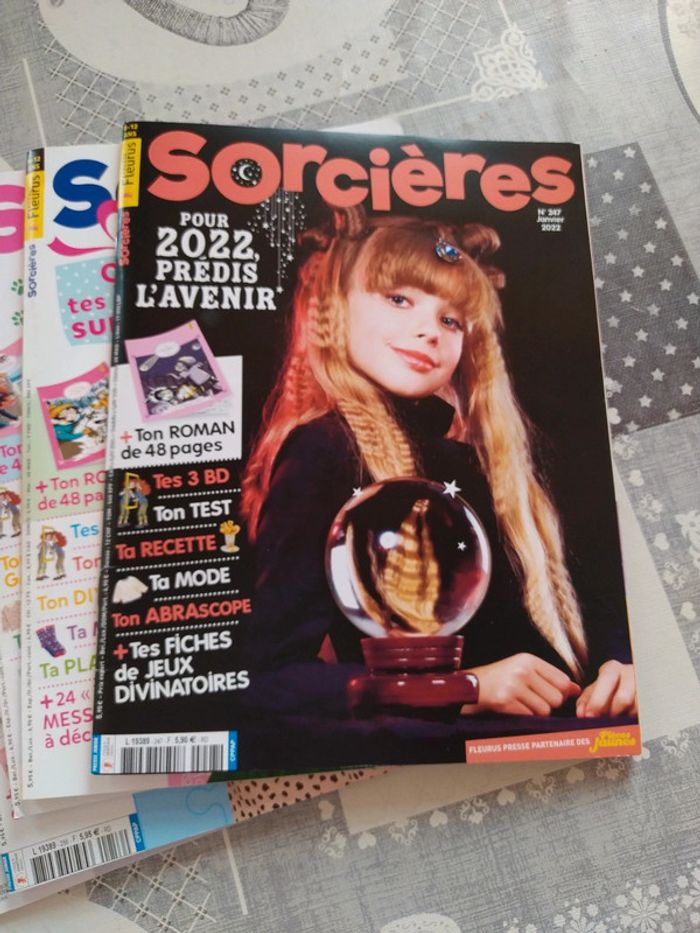 Lot de magazines sorcières - photo numéro 5