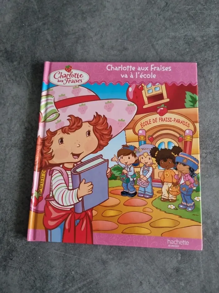 Charlotte aux Fraises va à l'école