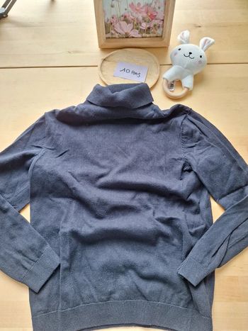Col roulé manches longues pour garçon taille 10 ans marque Zara très bon état