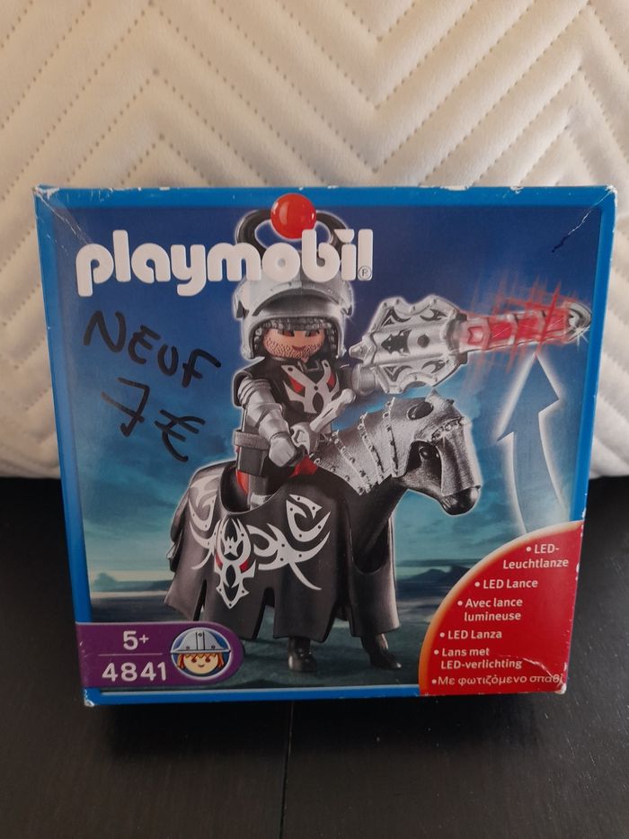 Playmobil cavalier avec lance lumineuse (4841)