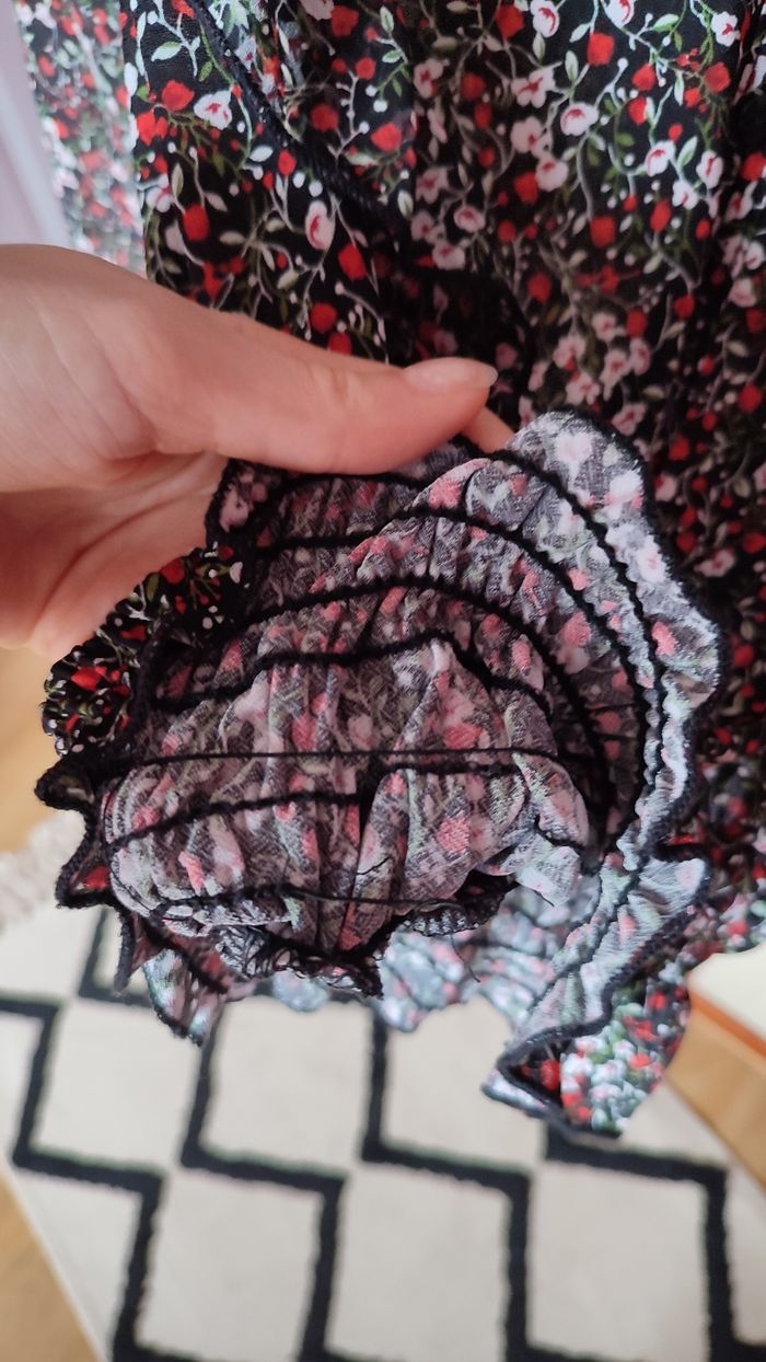 Blouse fleurie taille XS - photo numéro 5