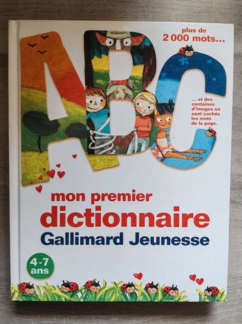 Livre mon premier dictionnaire la Gallimard Jeunesse