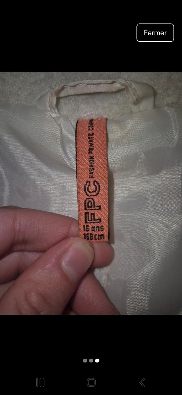 Manteau a boucle - photo numéro 3