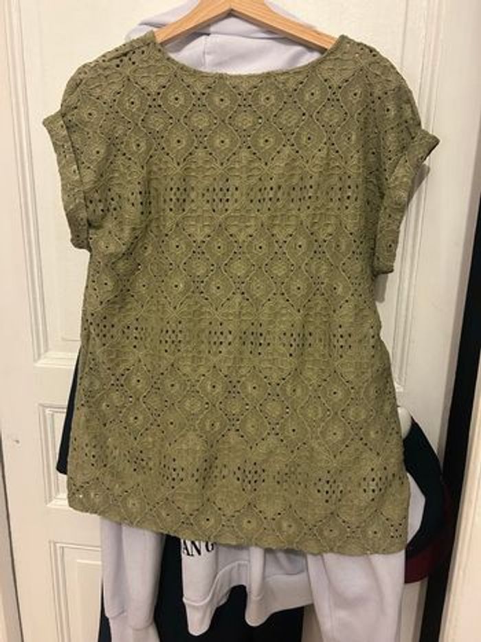 Haut vert neuf avec étiquette - photo numéro 4