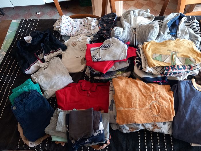 Lot vêtements 18/24 mois