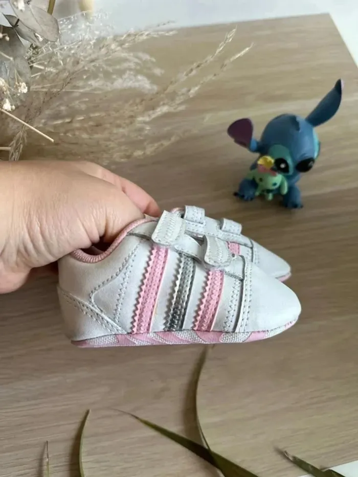 Chaussure basket bébé fille Adidas taille 17 - photo numéro 9