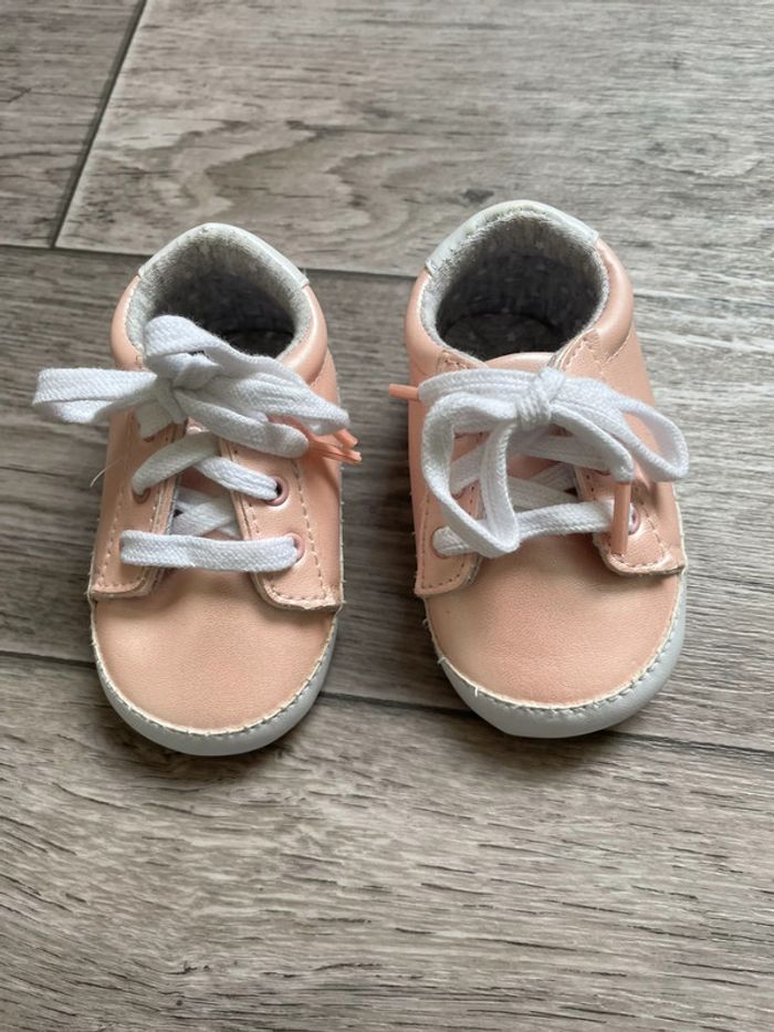 Baskets rose Obaibi 6/12 mois