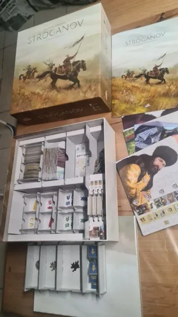 Proche du neuf jeu de société Deluxe Edition Stroganov des éditions Game Brewer