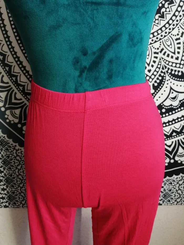 Cycliste legging rose fushia avec boutons élastique à la taille / in extenso / (M) - photo numéro 2
